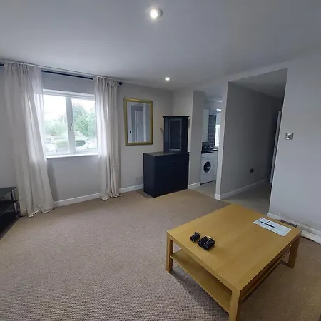 Greenmount - 1 Bed *